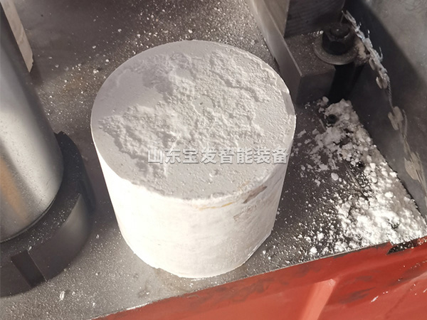 山東寶發(fā)智能裝備復(fù)合相變材料成型機液壓馬達功能分析